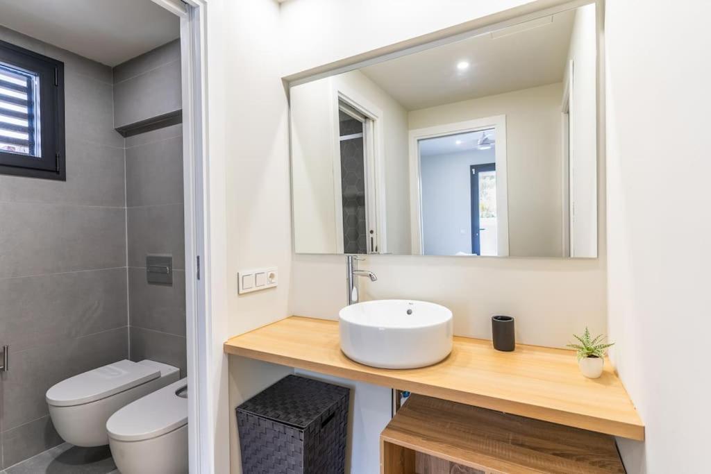 Apartment Genoveses Suites, 3 Hab, Garaje, Piscina, Solarium Y Wifi San Jose (Almeria)