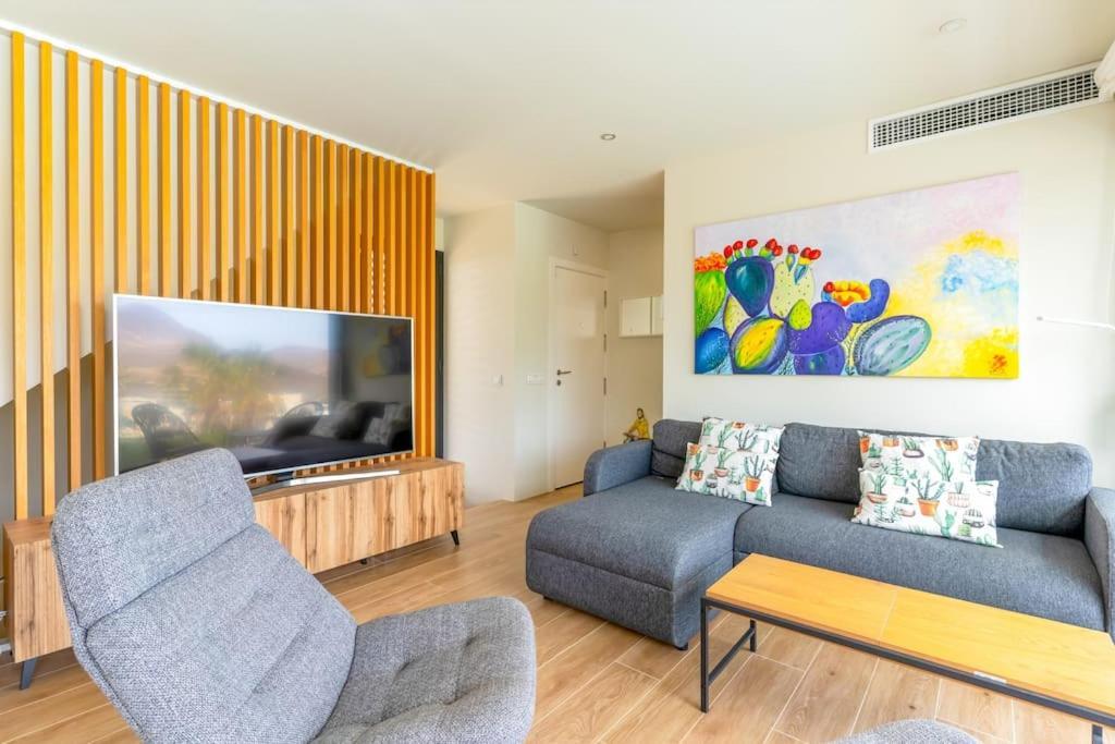 Genoveses Suites, 3 Hab, Garaje, Piscina, Solarium Y Wifi Apartment